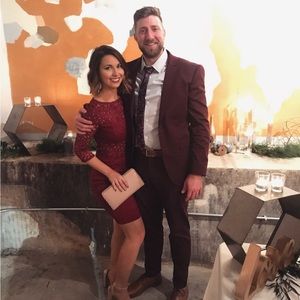 Embellished lace cocktail dress. Maroon/burgundy